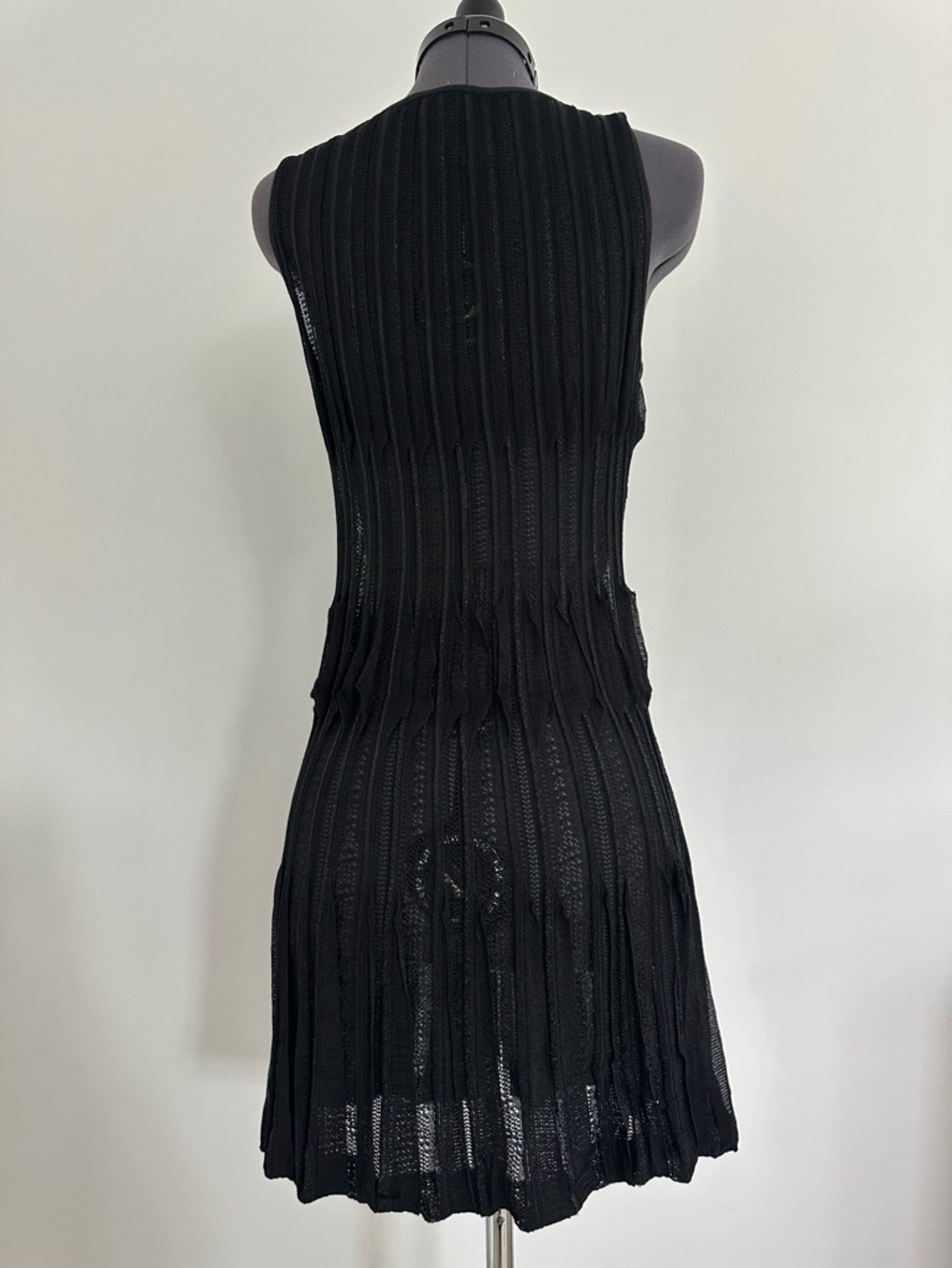 Missoni Black Sleeveless Ribbed Knit Midi Dress - Picture 2 of 4